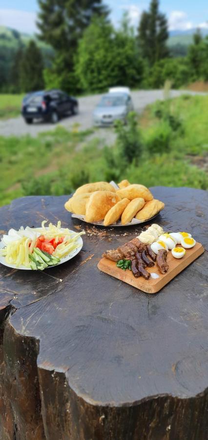 Tulean Cabin Sacel  Bagian luar foto