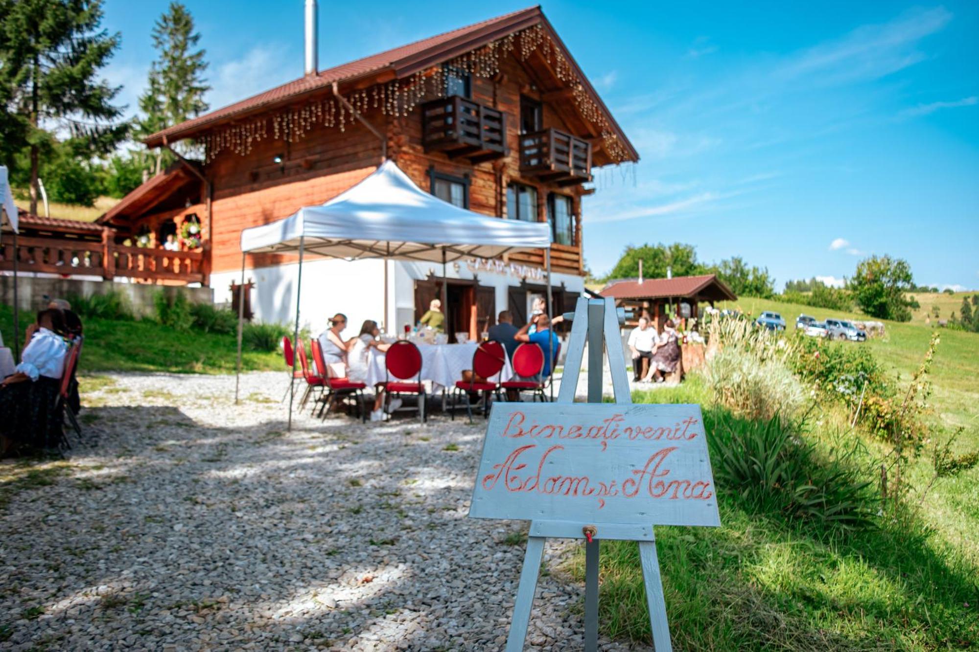 Tulean Cabin Sacel  Bagian luar foto